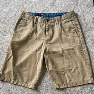 Men’s size 31 Volcom shorts.
